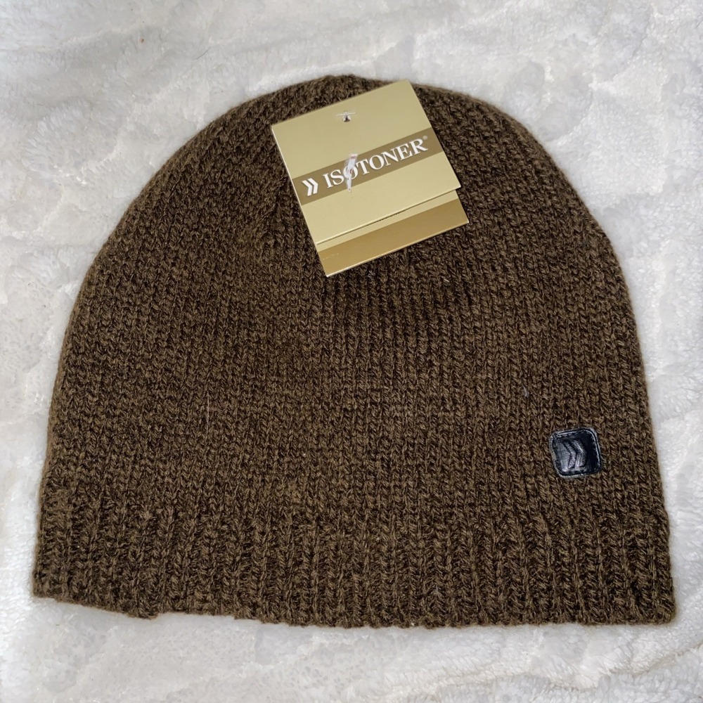 Isotoner Brown Chocolate Beanie‎ Women's  Acrylic/wool Blend